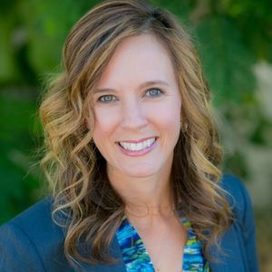 Meet your Posher, Carrie